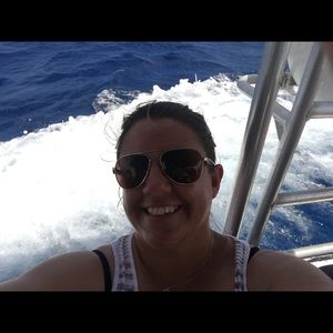 Meet your Posher, Amanda